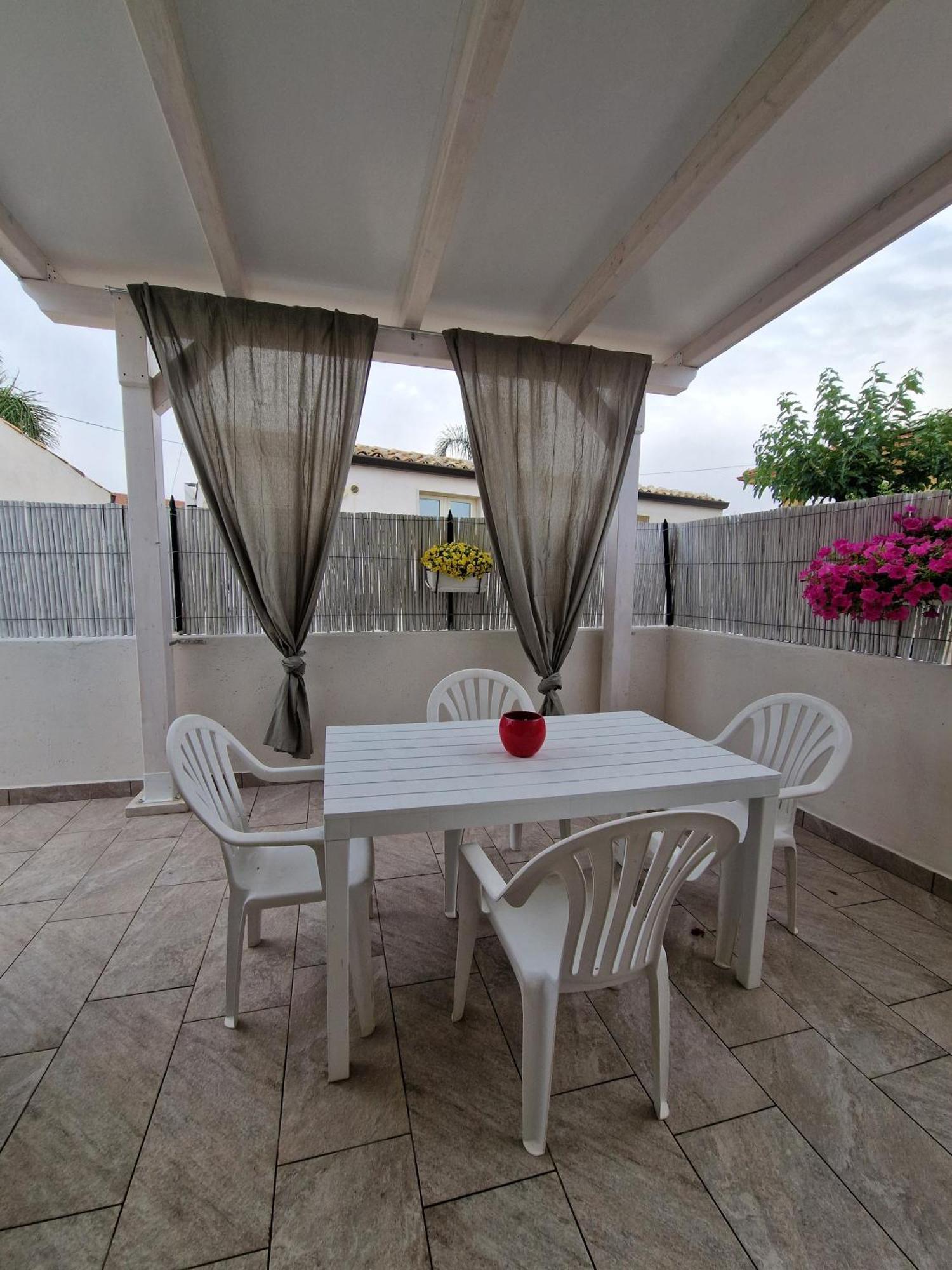 Casa vacanza i due ulivi Modica Esterno foto